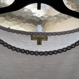 Max studio white with blue trim top